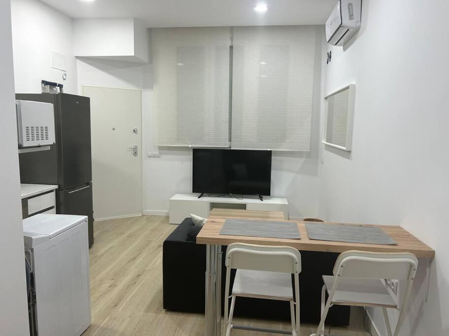 Estudio Avd. Velazquez Málaga Extérieur photo